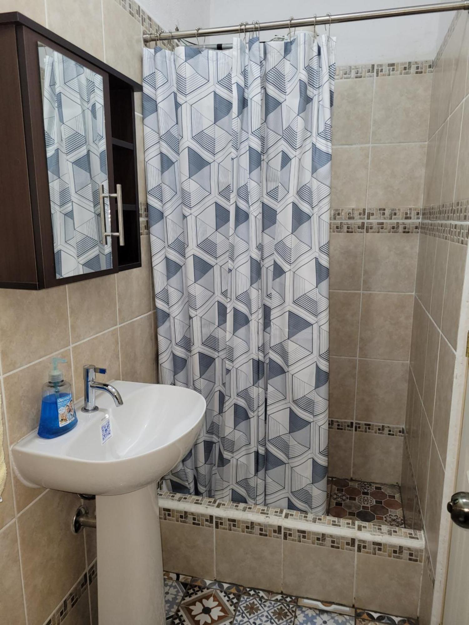 Hotel Nolasco Антигуа-Гватемала Экстерьер фото