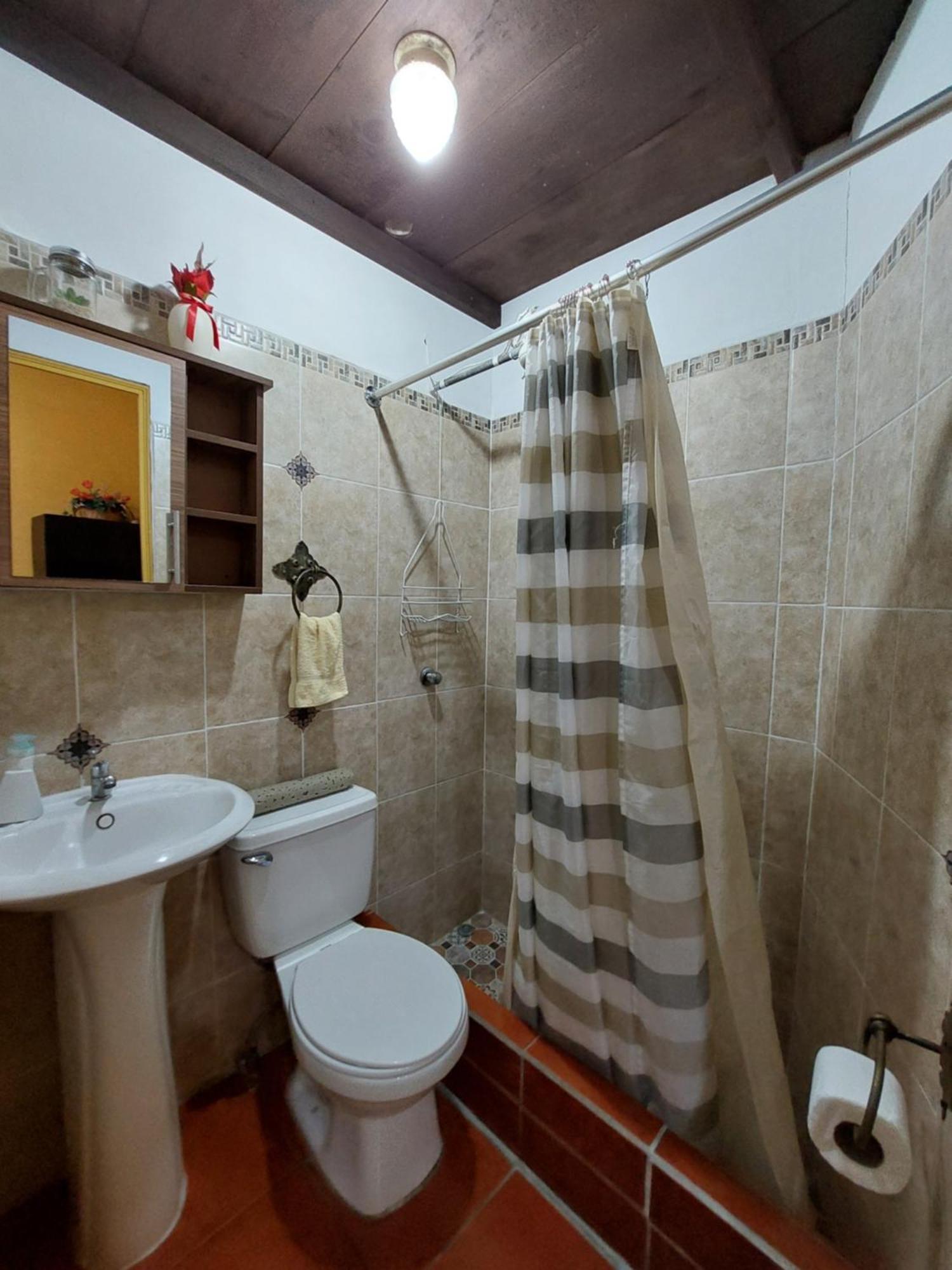 Hotel Nolasco Антигуа-Гватемала Номер фото